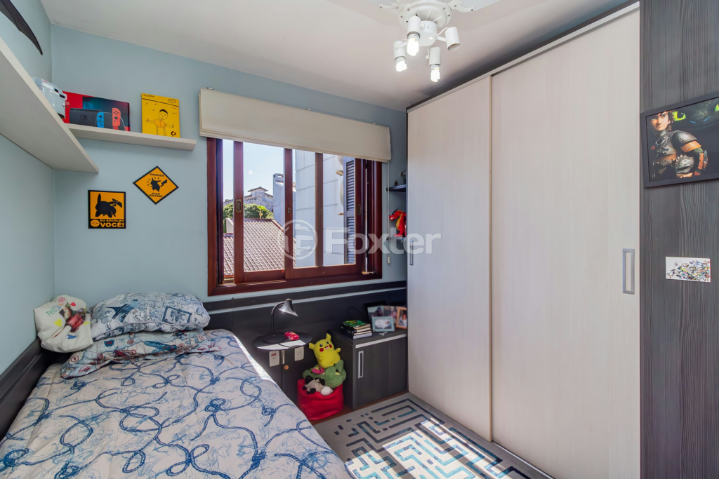 Casa de Condomínio à venda com 3 quartos, 212m² - Foto 26