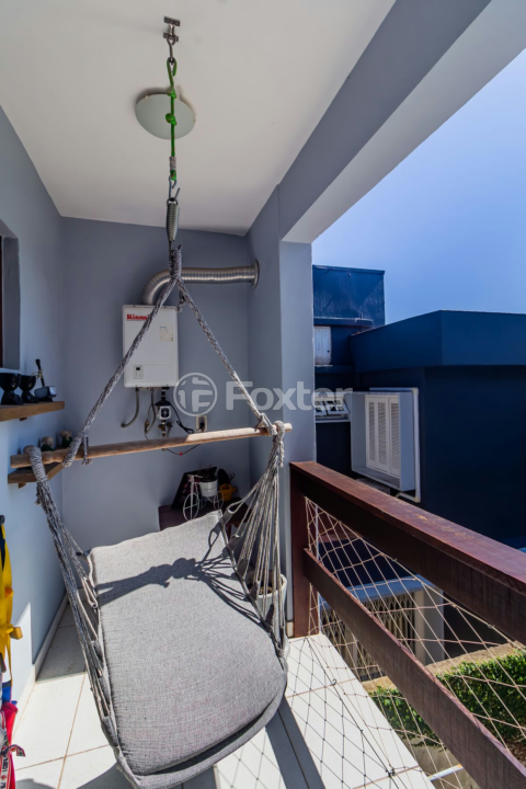 Casa de Condomínio à venda com 3 quartos, 212m² - Foto 27