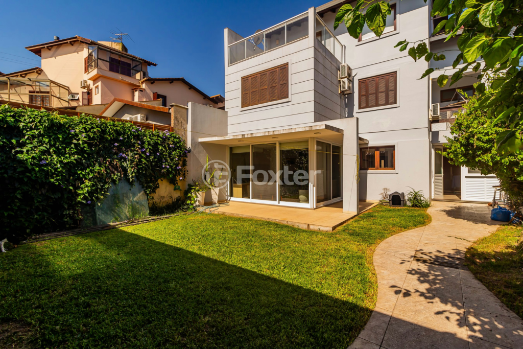 Casa de Condomínio à venda com 3 quartos, 212m² - Foto 10