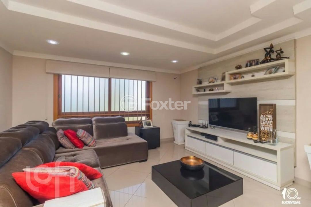 Casa à venda com 3 quartos, 180m² - Foto 3
