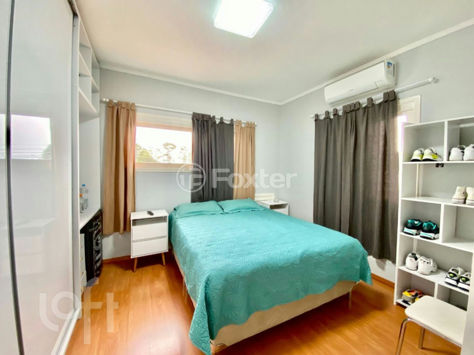 Casa à venda com 3 quartos, 203m² - Foto 2
