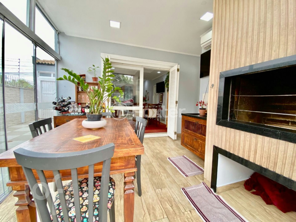 Casa à venda com 3 quartos, 203m² - Foto 35