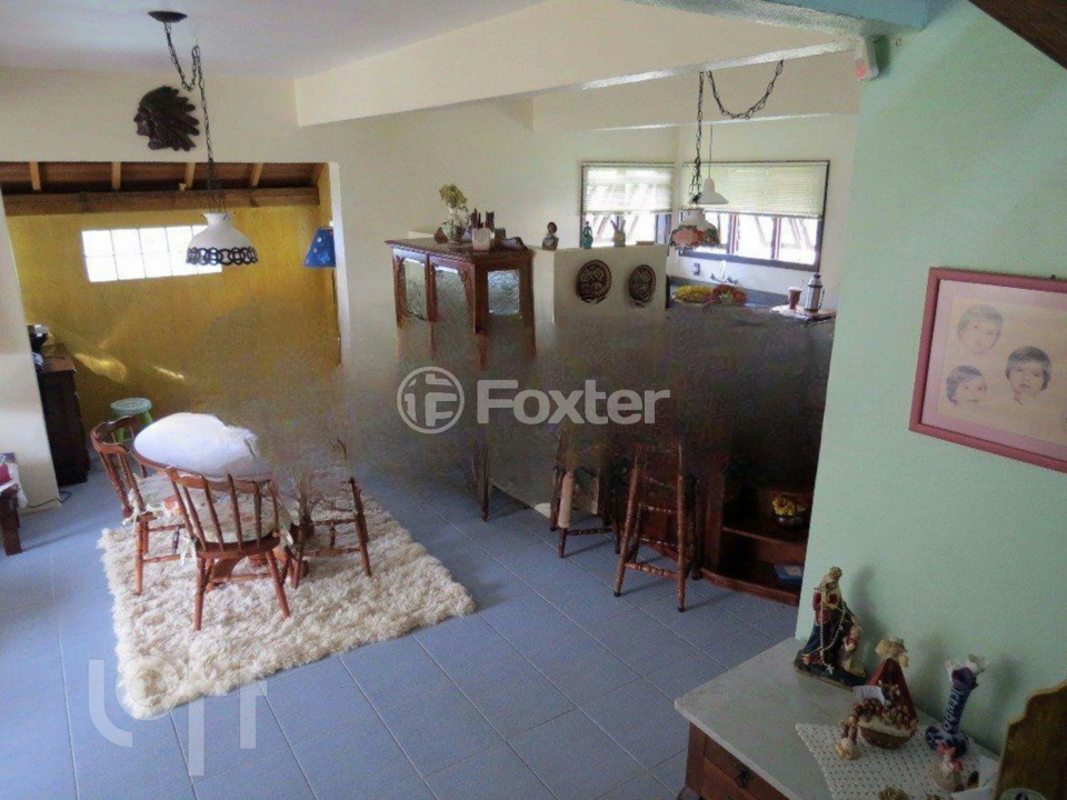 Casa à venda com 1 quarto, 132m² - Foto 9