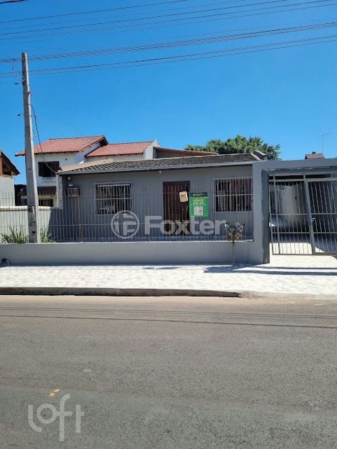 Casa à venda com 2 quartos, 150m² - Foto 1