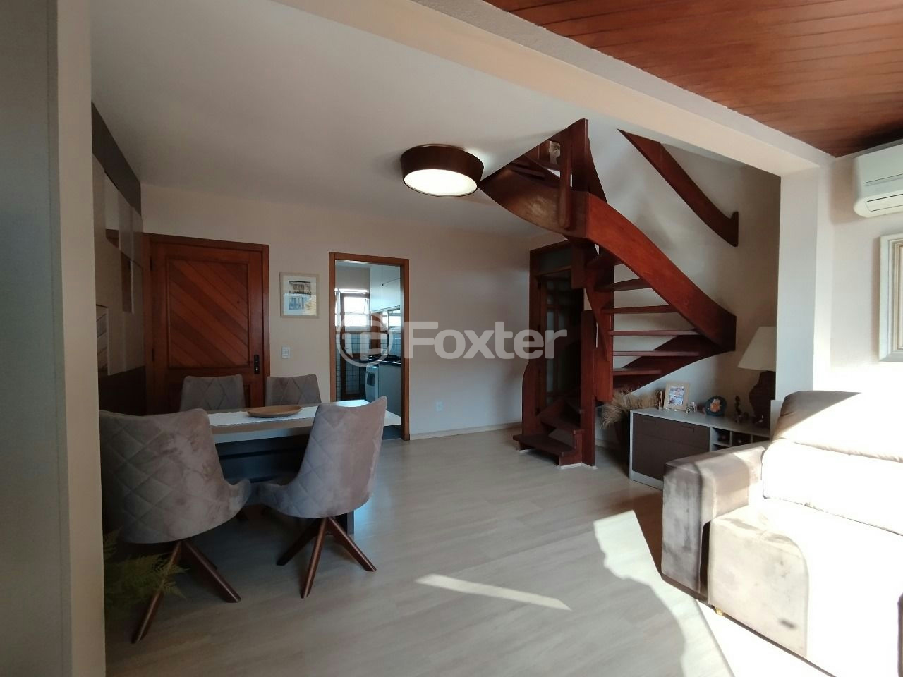 Cobertura à venda com 2 quartos, 149m² - Foto 1