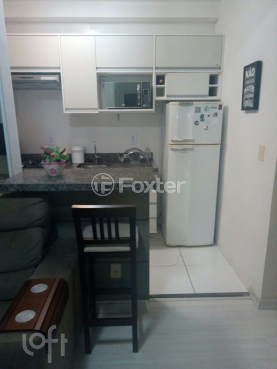 Apartamento à venda com 2 quartos, 45m² - Foto 17