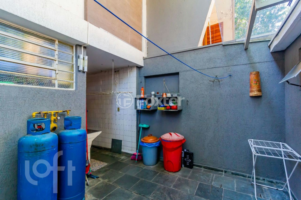Casa à venda com 4 quartos, 280m² - Foto 46