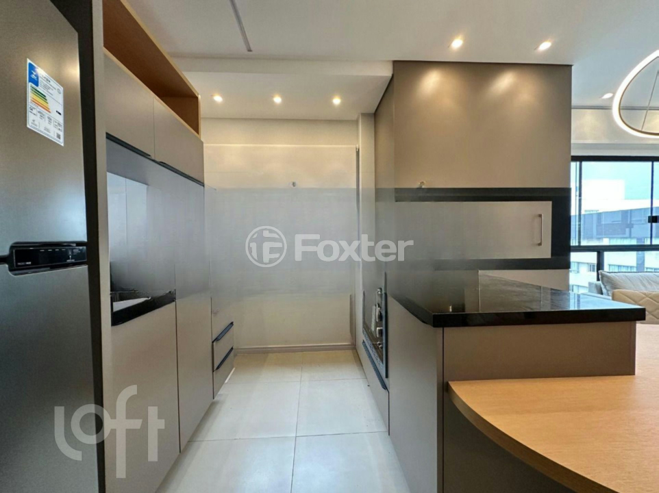 Apartamento à venda com 3 quartos, 98m² - Foto 4