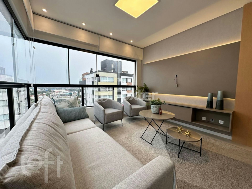 Apartamento à venda com 3 quartos, 98m² - Foto 1