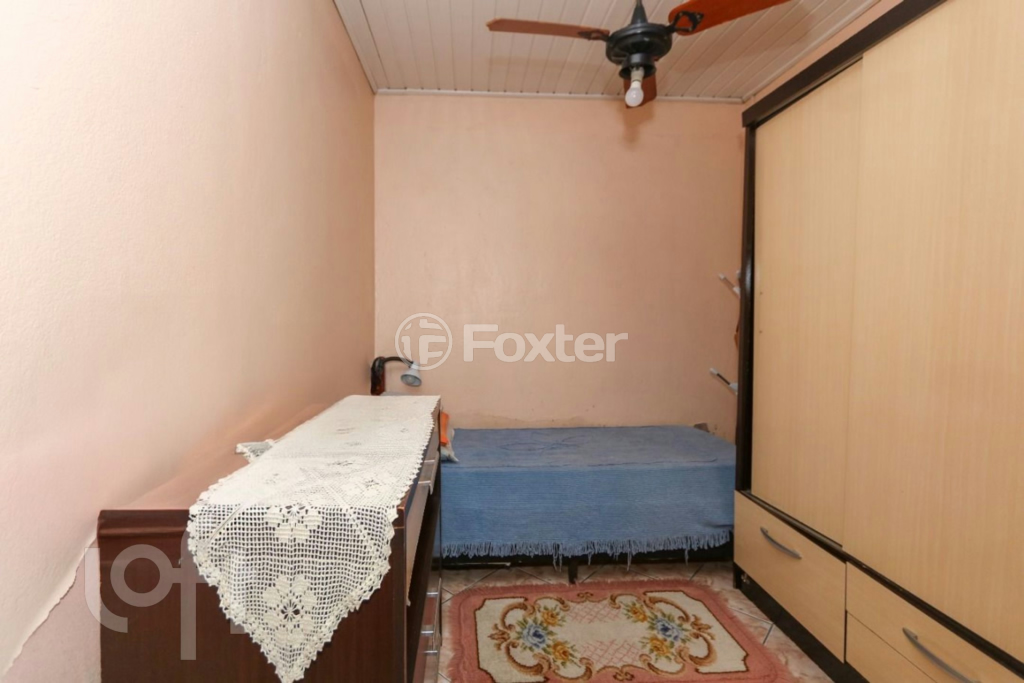 Casa à venda com 2 quartos, 70m² - Foto 11