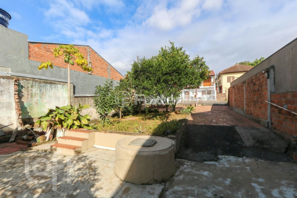 Casa à venda com 2 quartos, 70m² - Foto 18