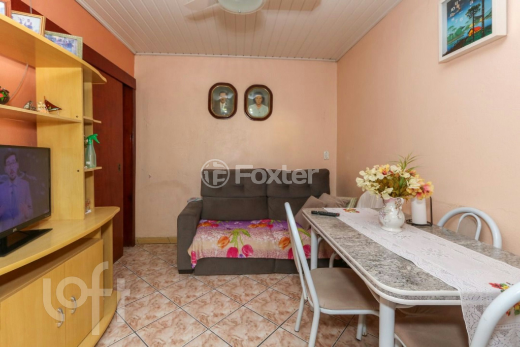 Casa à venda com 2 quartos, 70m² - Foto 5