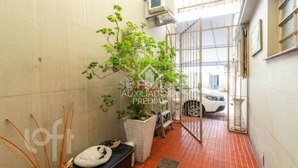 Casa à venda com 3 quartos, 300m² - Foto 31
