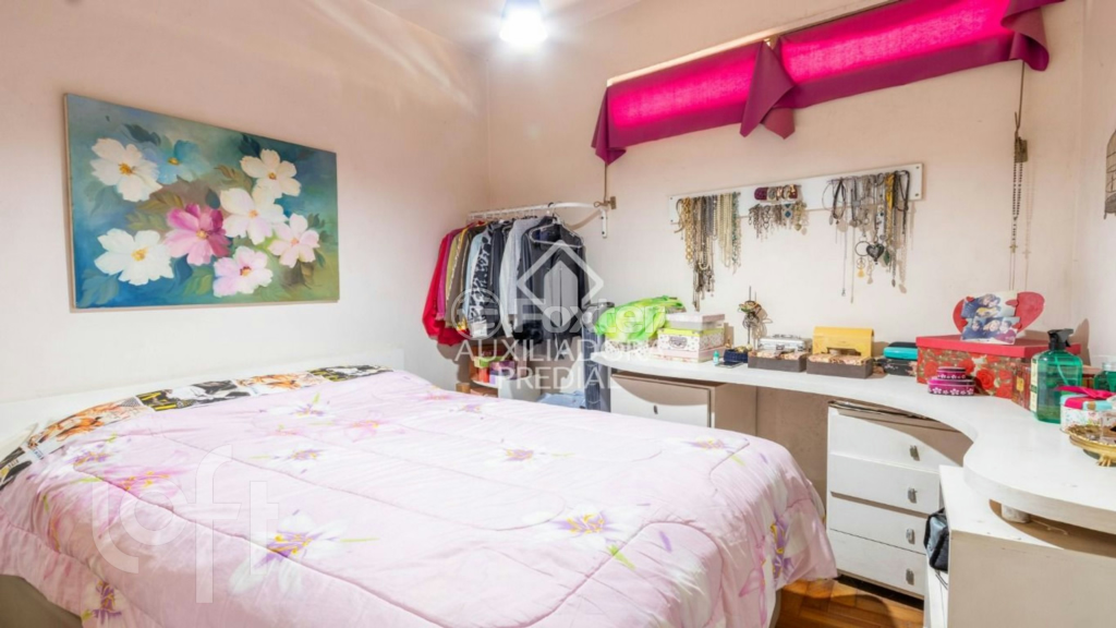 Casa à venda com 3 quartos, 300m² - Foto 19