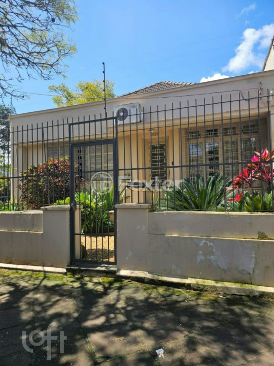 Casa à venda com 3 quartos, 300m² - Foto 47