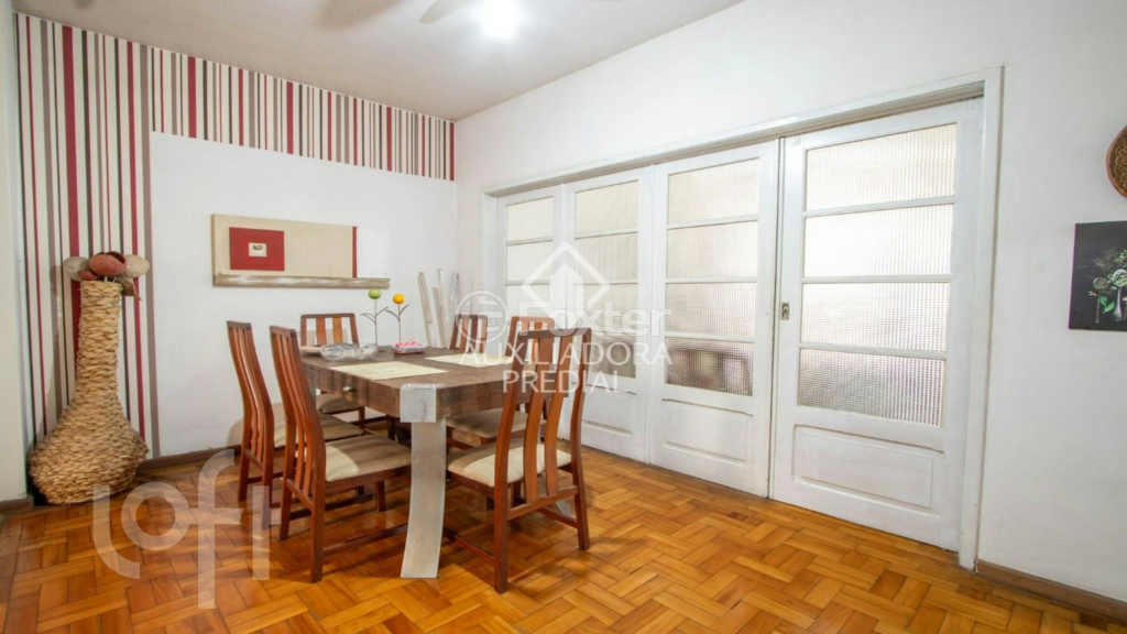 Casa à venda com 3 quartos, 300m² - Foto 8