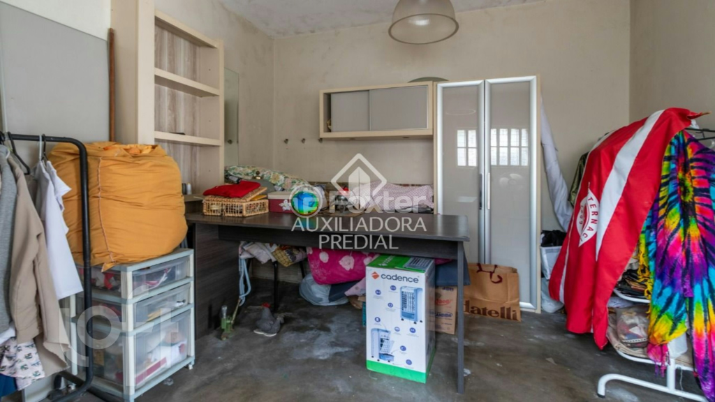 Casa à venda com 3 quartos, 300m² - Foto 37
