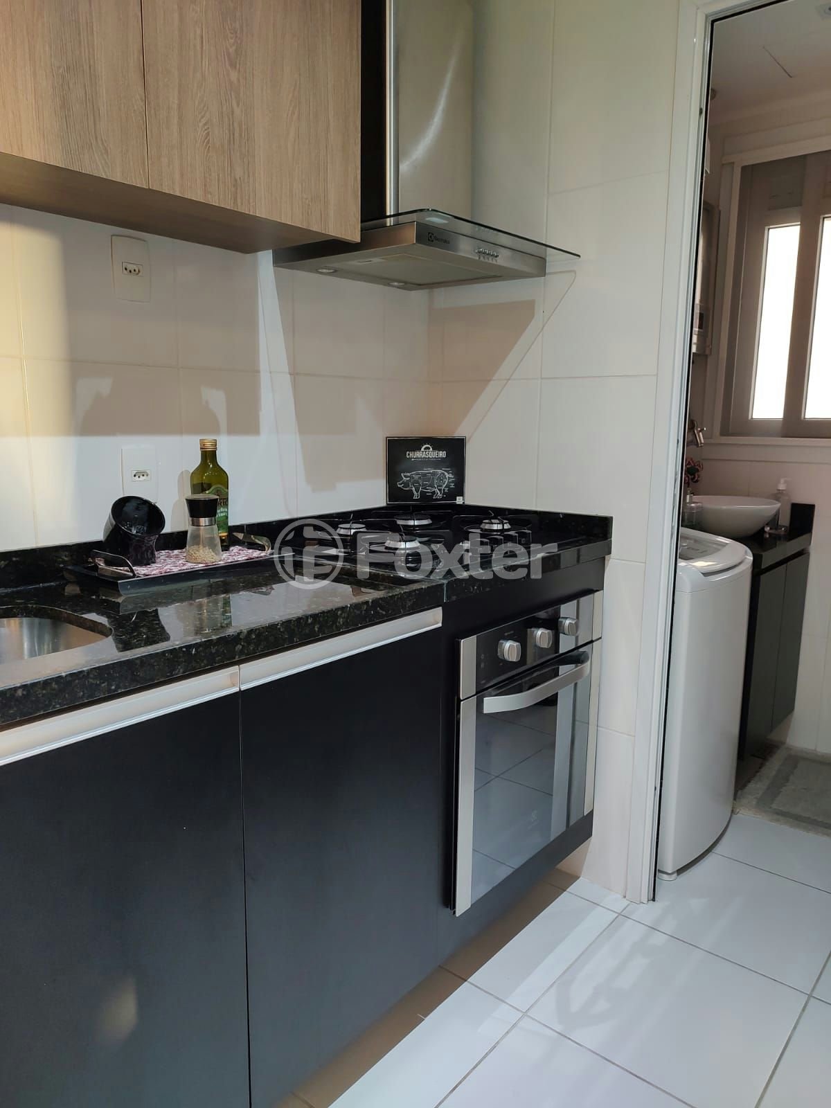 Apartamento à venda com 2 quartos, 58m² - Foto 2