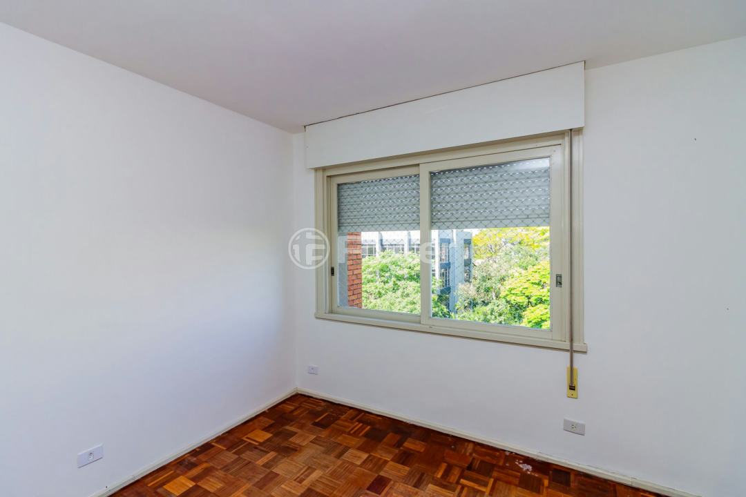 Apartamento à venda com 3 quartos, 117m² - Foto 12