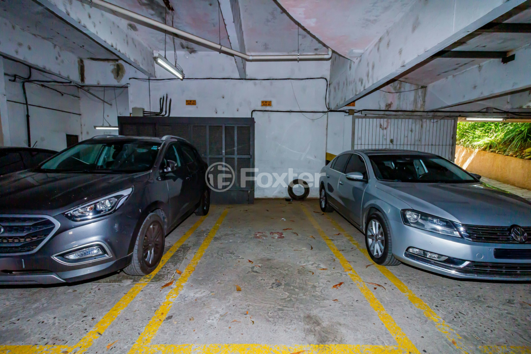 Apartamento à venda com 3 quartos, 117m² - Foto 32
