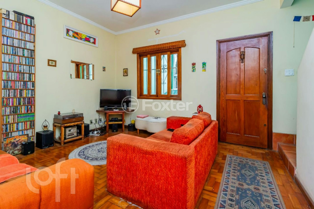 Casa à venda com 2 quartos, 120m² - Foto 1