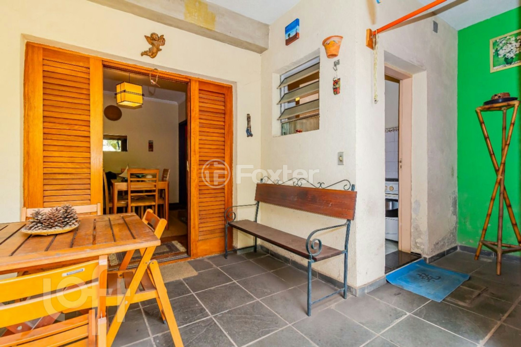 Casa à venda com 2 quartos, 120m² - Foto 7