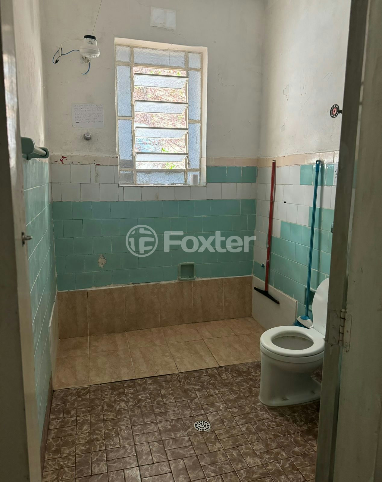 Casa à venda com 9 quartos, 120m² - Foto 11