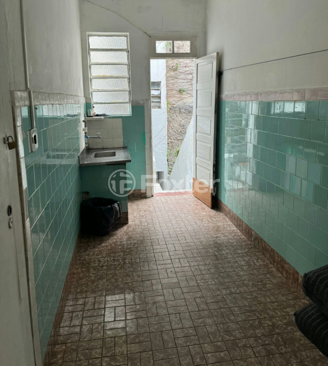 Casa à venda com 9 quartos, 120m² - Foto 12