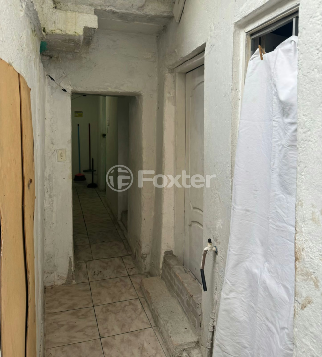 Casa à venda com 9 quartos, 120m² - Foto 14