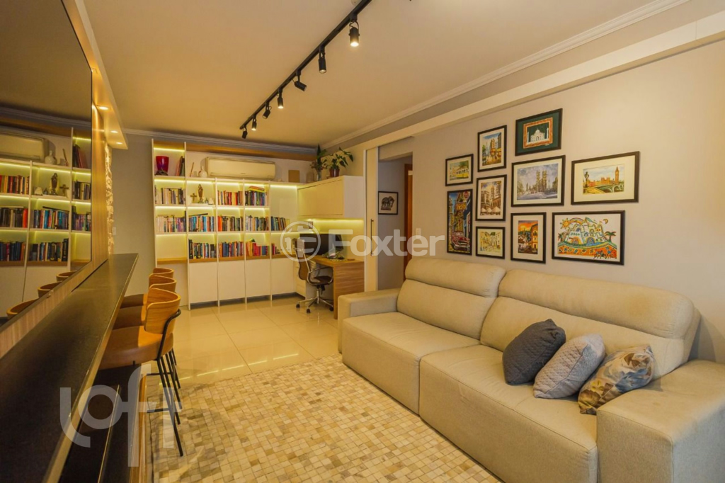 Apartamento à venda com 3 quartos, 94m² - Foto 3