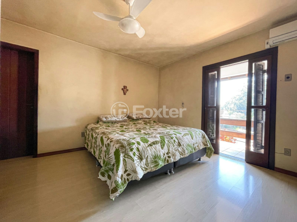 Casa à venda com 2 quartos, 450m² - Foto 8