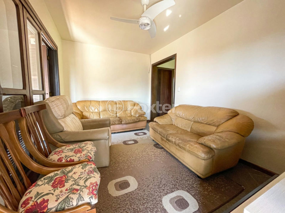 Casa à venda com 2 quartos, 450m² - Foto 5