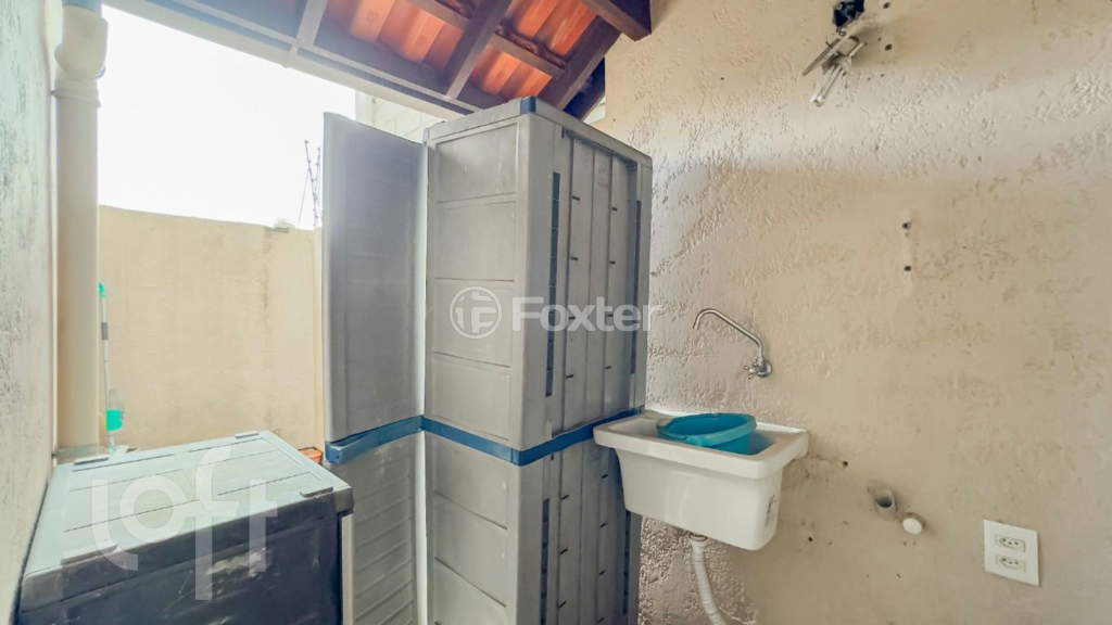 Casa de Condomínio à venda com 2 quartos, 68m² - Foto 23