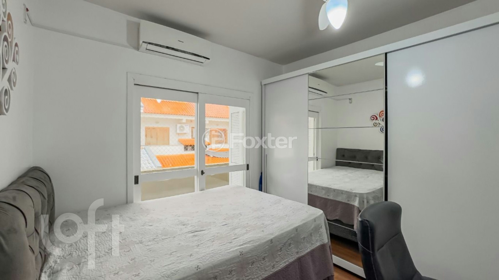 Casa de Condomínio à venda com 3 quartos, 216m² - Foto 27