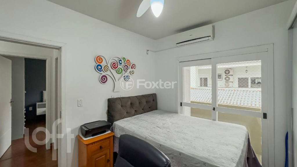 Casa de Condomínio à venda com 3 quartos, 216m² - Foto 26