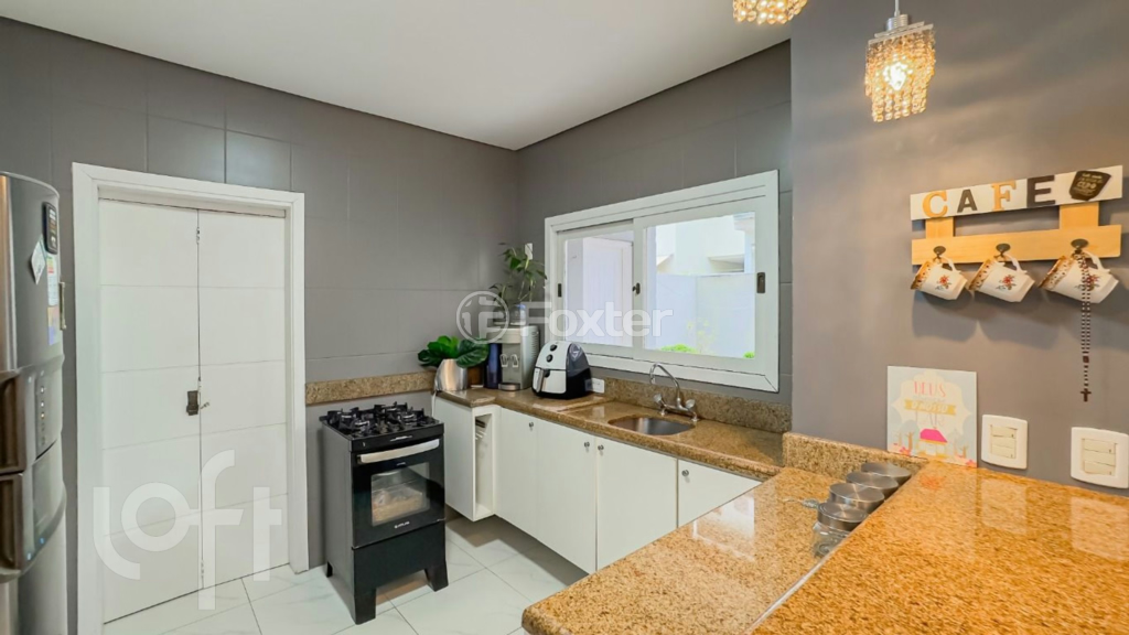 Casa de Condomínio à venda com 3 quartos, 216m² - Foto 10