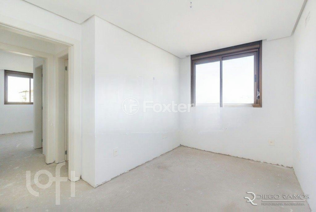 Apartamento à venda com 2 quartos, 78m² - Foto 25