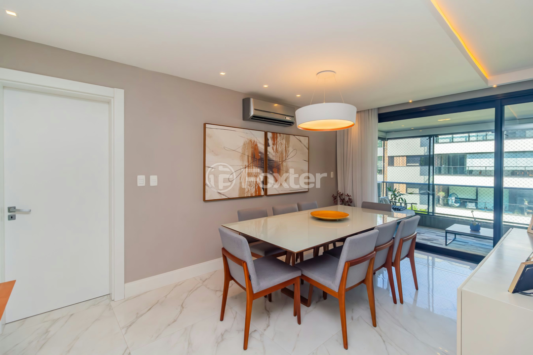 Apartamento à venda com 3 quartos, 162m² - Foto 3