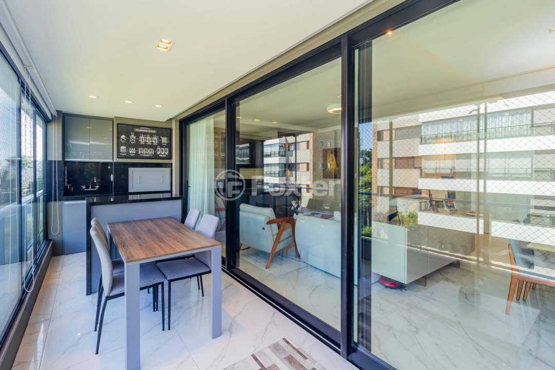 Apartamento à venda com 3 quartos, 162m² - Foto 11
