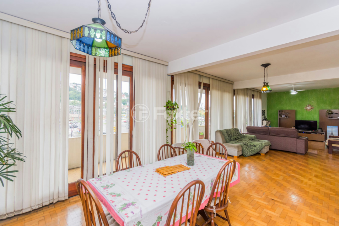 Apartamento à venda com 4 quartos, 250m² - Foto 1