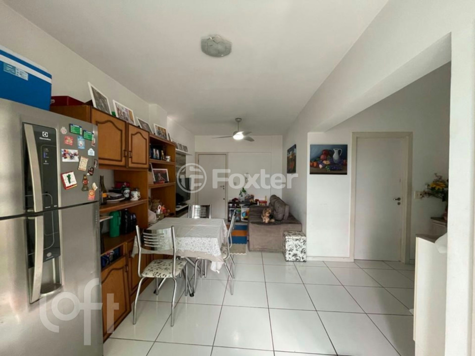 Apartamento à venda com 2 quartos, 69m² - Foto 6