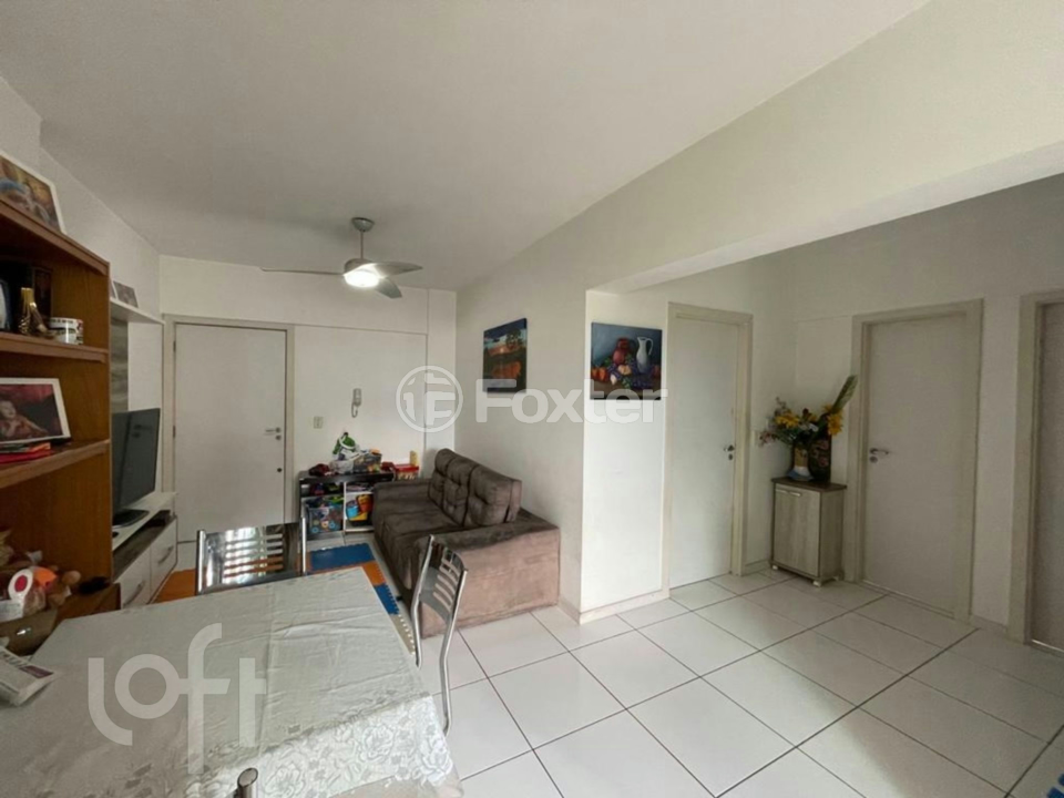 Apartamento à venda com 2 quartos, 69m² - Foto 5