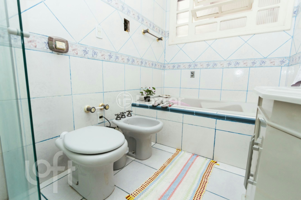 Casa à venda com 4 quartos, 257m² - Foto 26