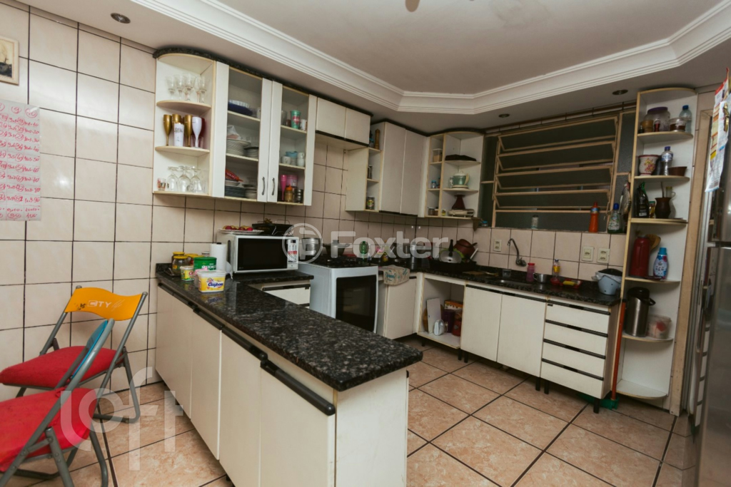 Casa à venda com 4 quartos, 257m² - Foto 12