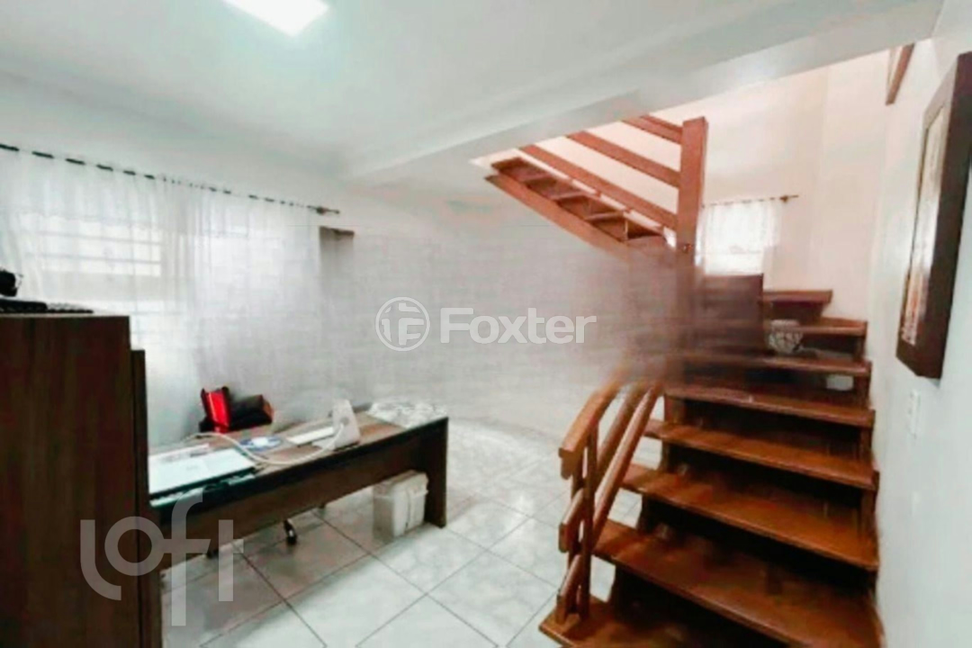 Casa à venda com 3 quartos, 206m² - Foto 12