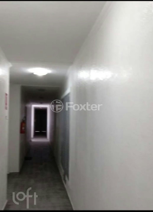 Apartamento à venda com 2 quartos, 44m² - Foto 9