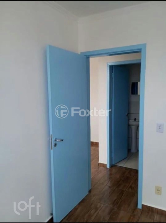 Apartamento à venda com 2 quartos, 44m² - Foto 21