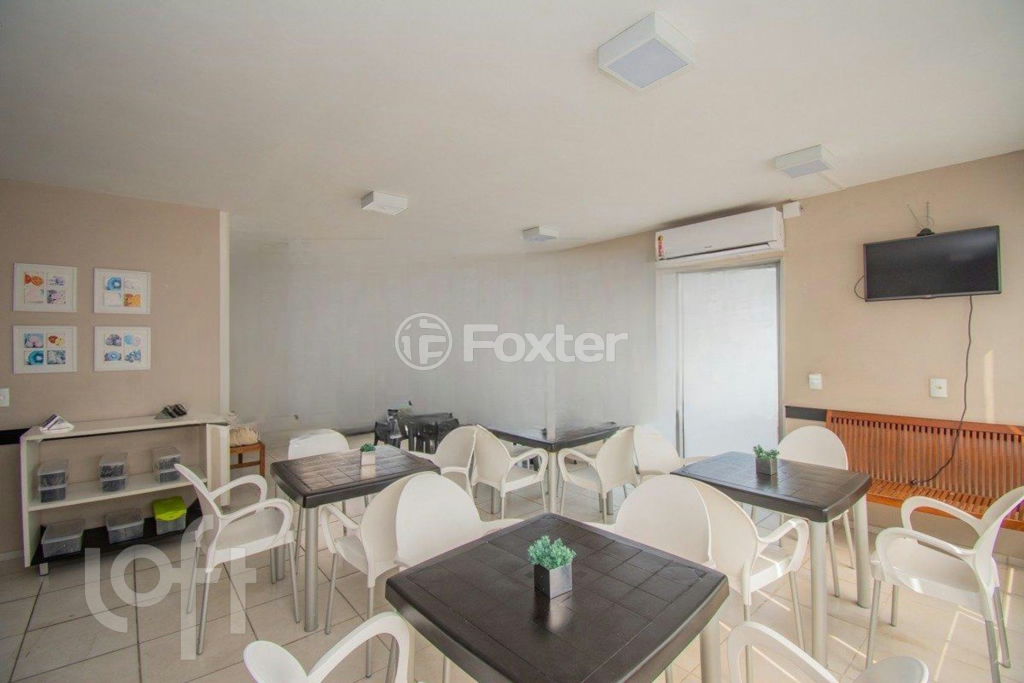 Apartamento à venda com 2 quartos, 44m² - Foto 29