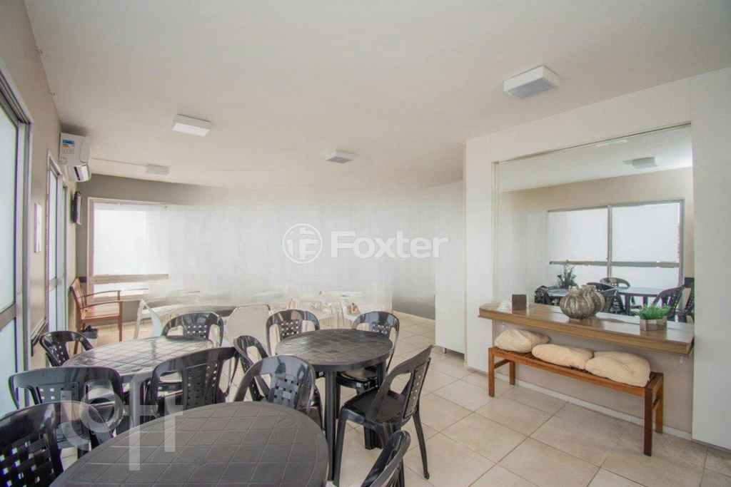 Apartamento à venda com 2 quartos, 44m² - Foto 27