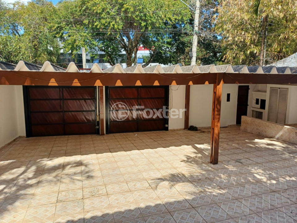 Casa à venda com 4 quartos, 258m² - Foto 26